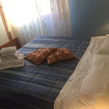 Moon House Bed & Breakfast